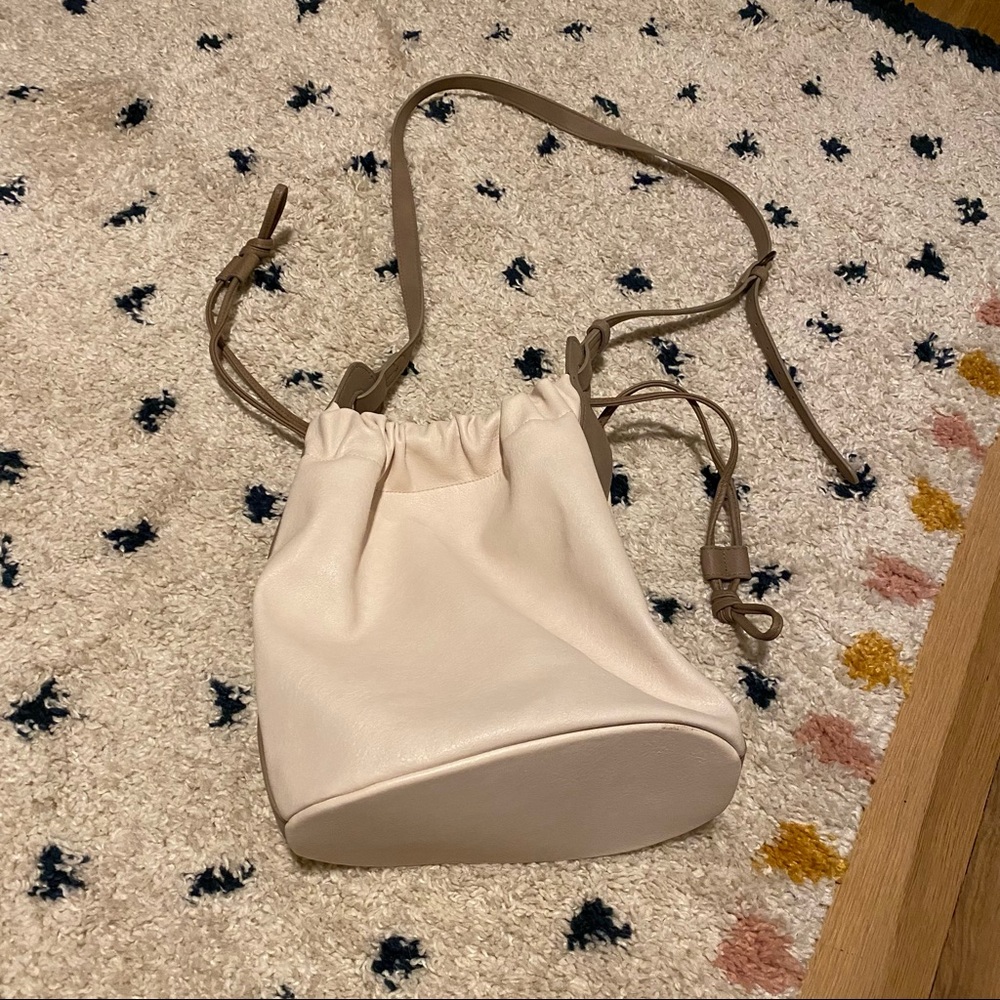 Universal Threads Bag - Picture 3 of 3